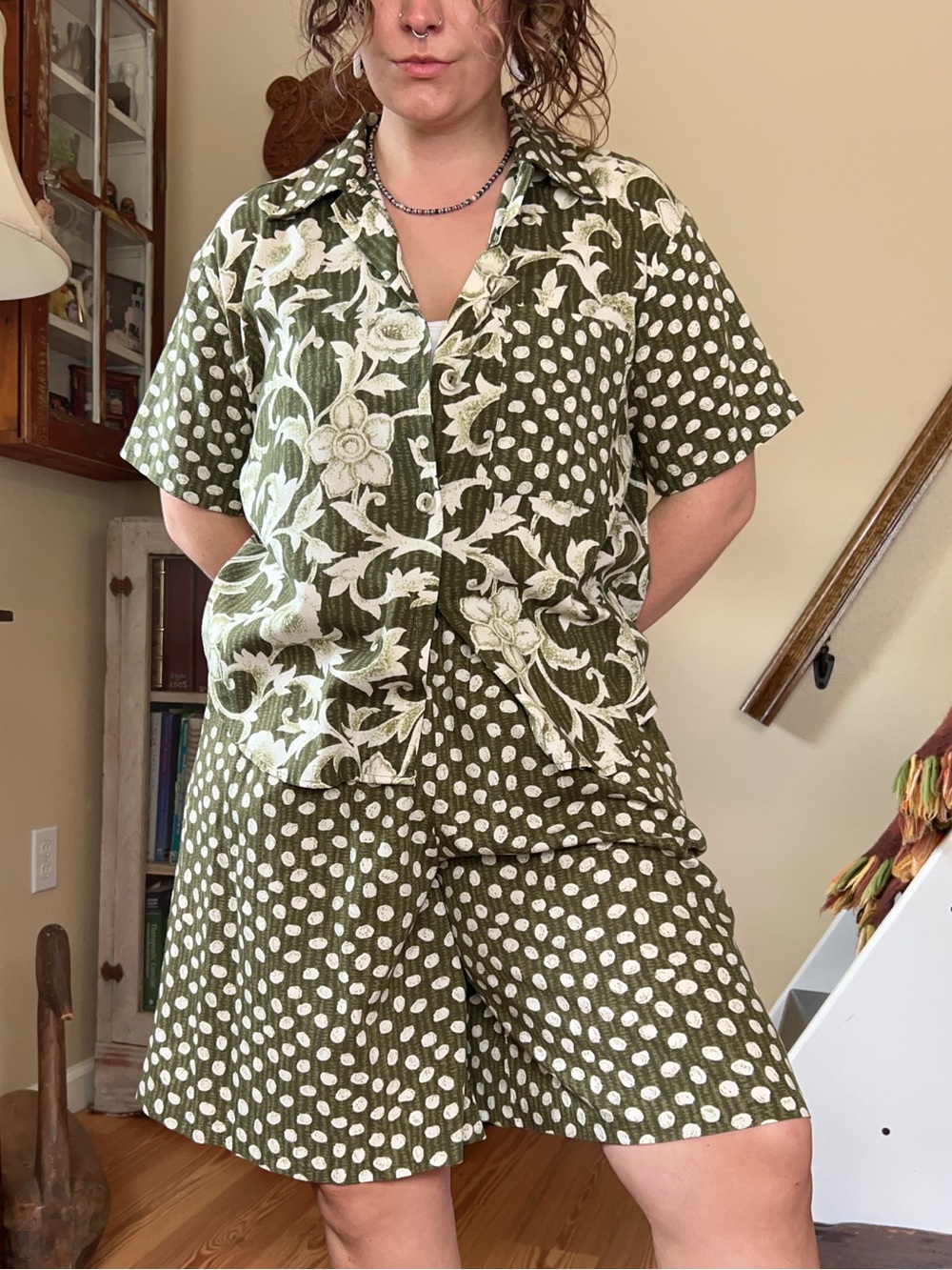 Vintage 80s Green & Cream Polka Dot Floral Button up & Shorts Lounge Set Size M